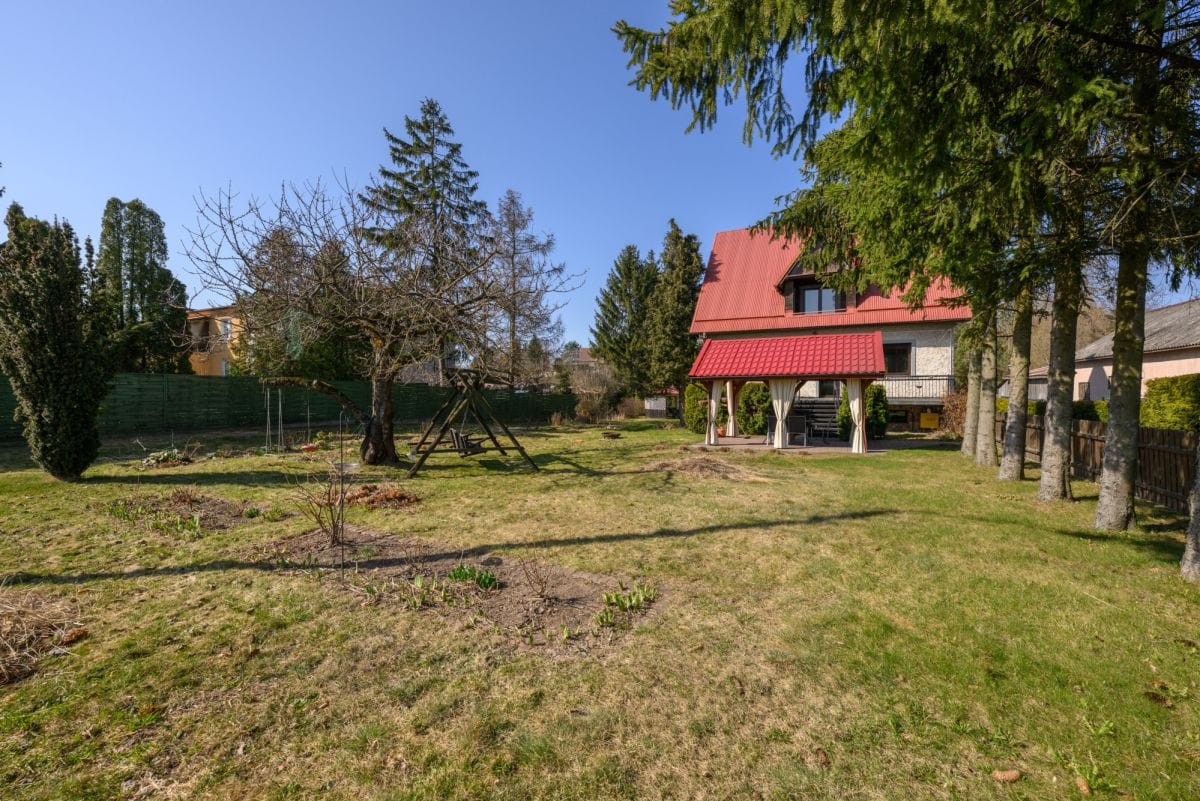 Dom 5 pokojowe na Sprzedaż