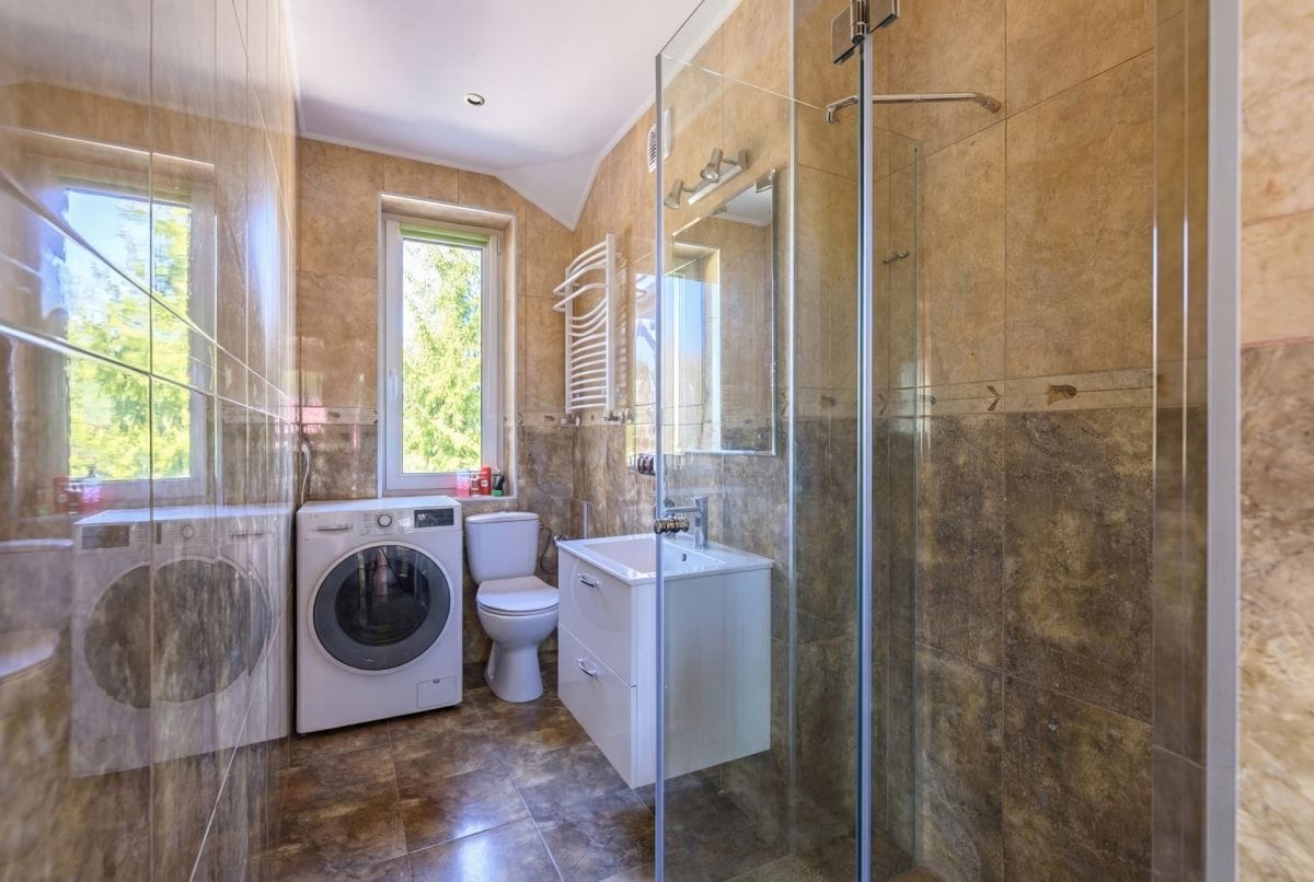 Dom 5 pokojowe na Sprzedaż