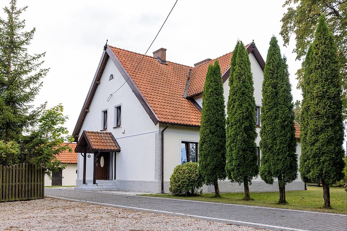 Dom 8 pokojowe na Sprzedaż