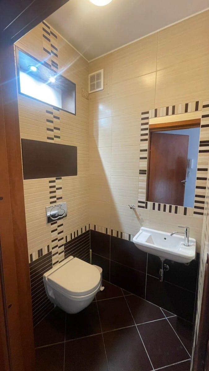 Mieszkanie 4 pokojowe na Wynajem