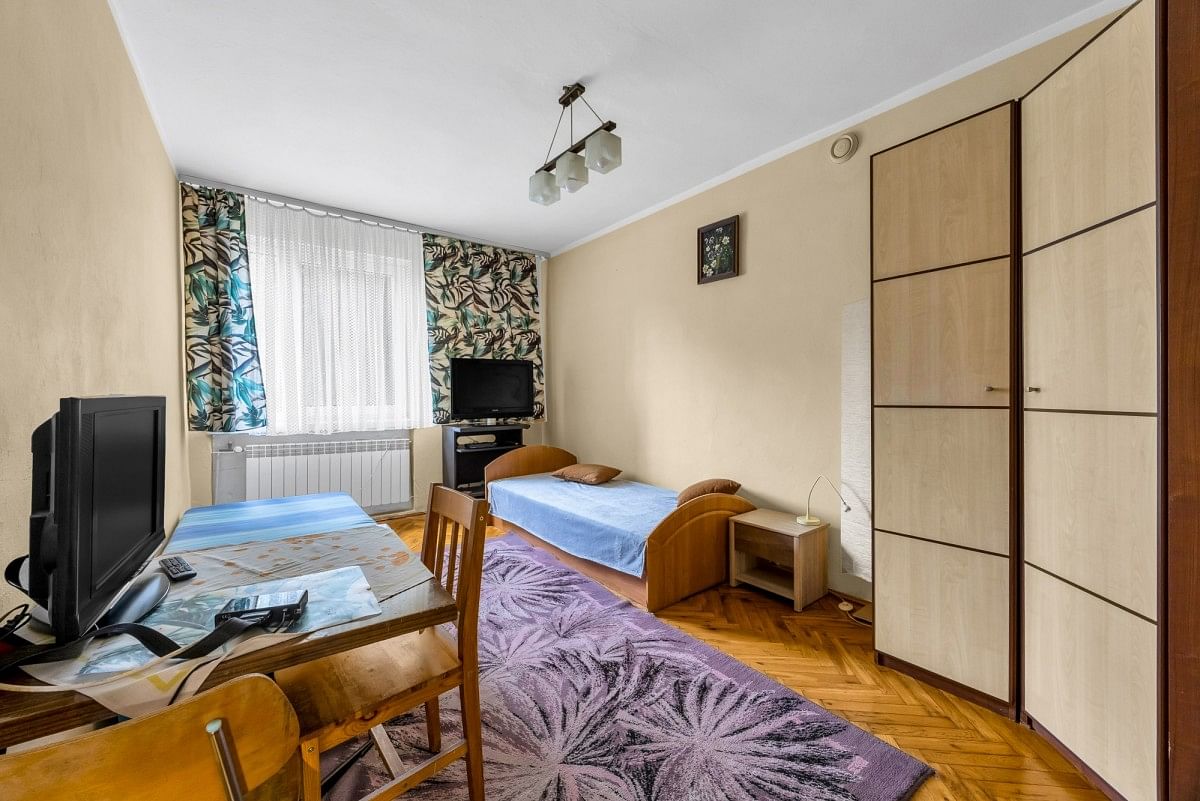 Dom 6 pokojowe na Sprzedaż