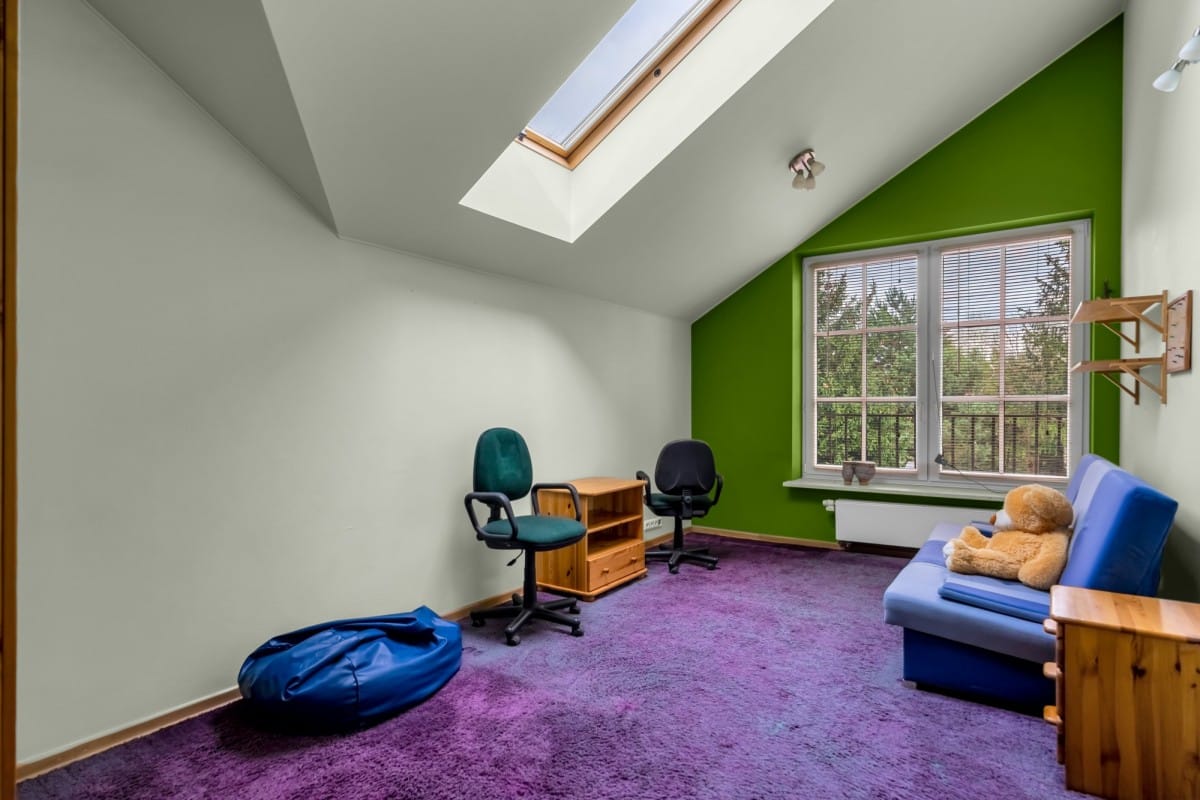 Dom 8 pokojowe na Sprzedaż