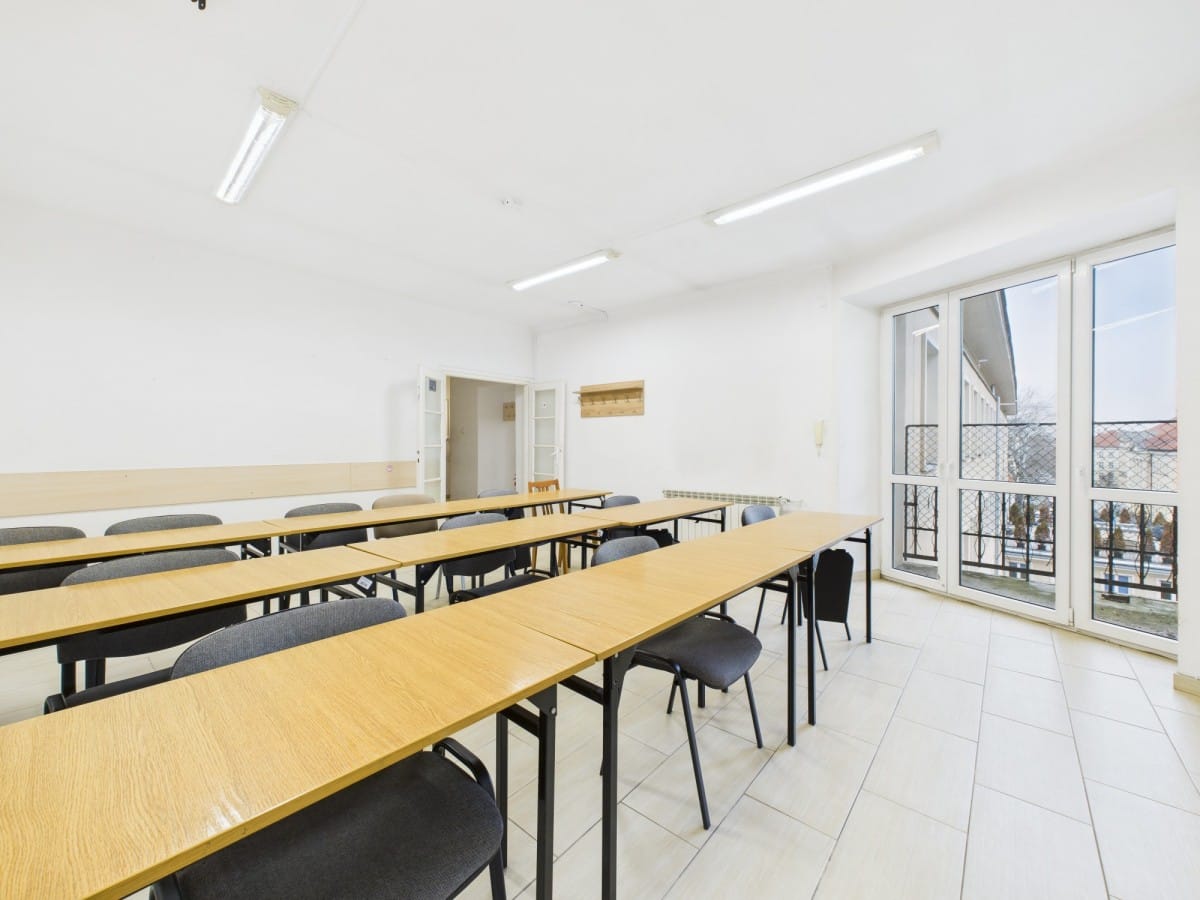 Mieszkanie 4 pokojowe na Wynajem