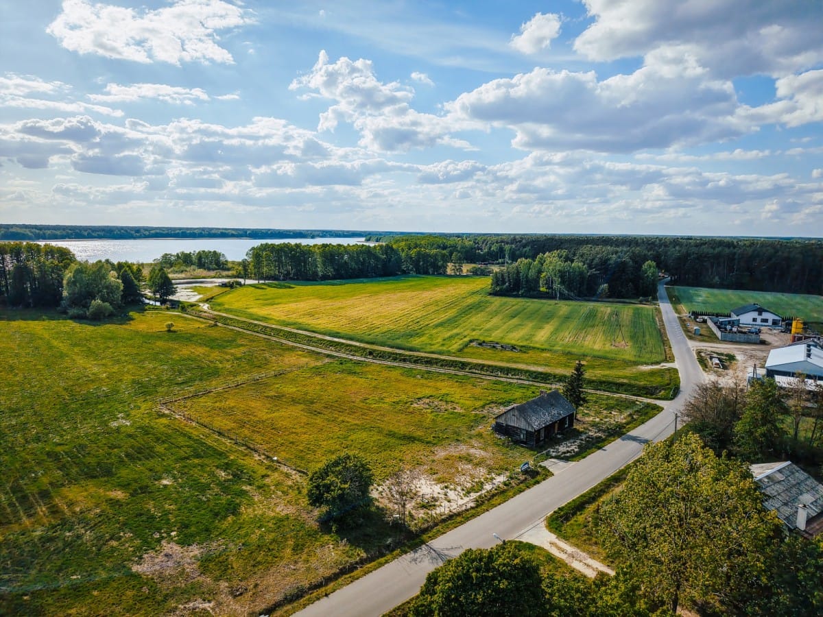 Działka  pokojowe na Sprzedaż