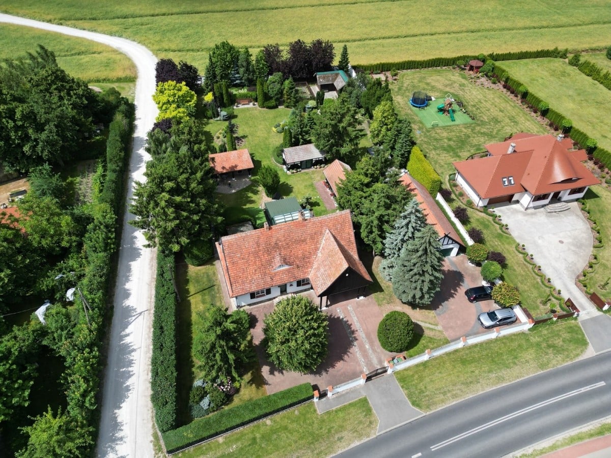 Dom 6 pokojowe na Sprzedaż