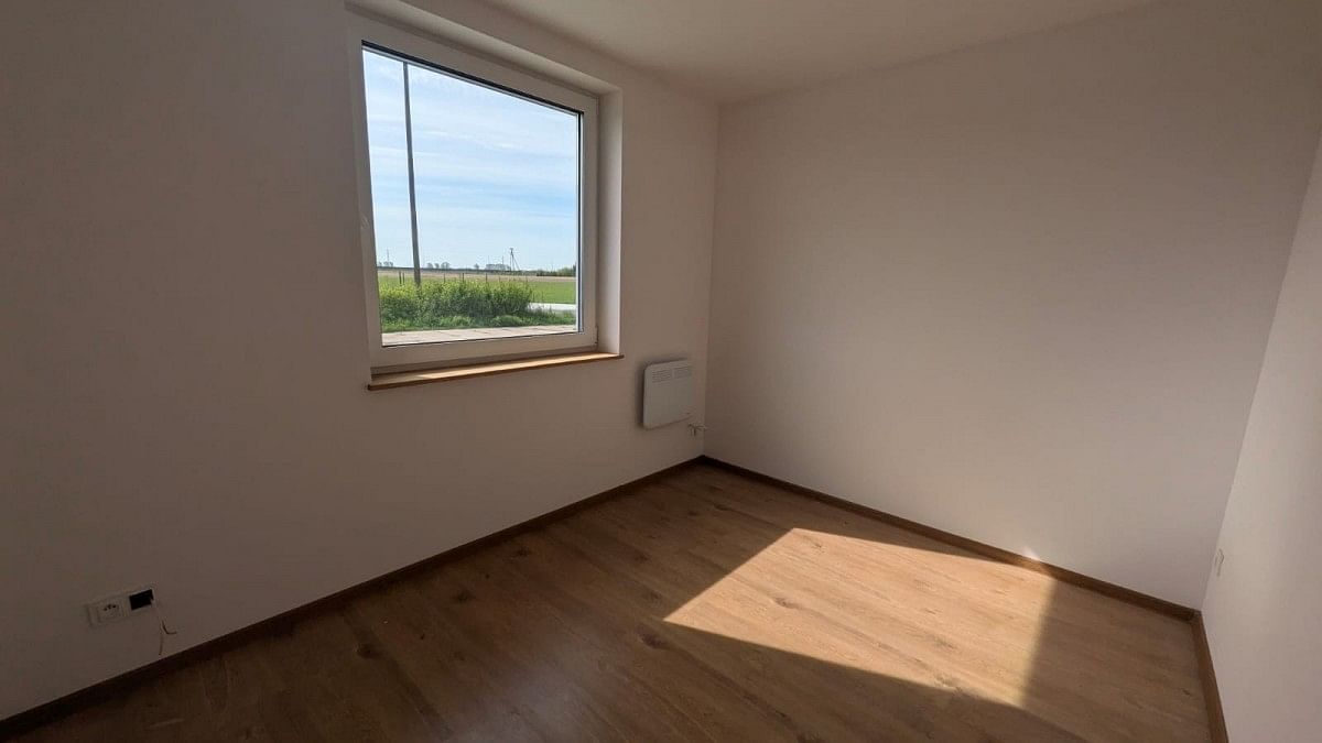 Dom 6 pokojowe na Sprzedaż