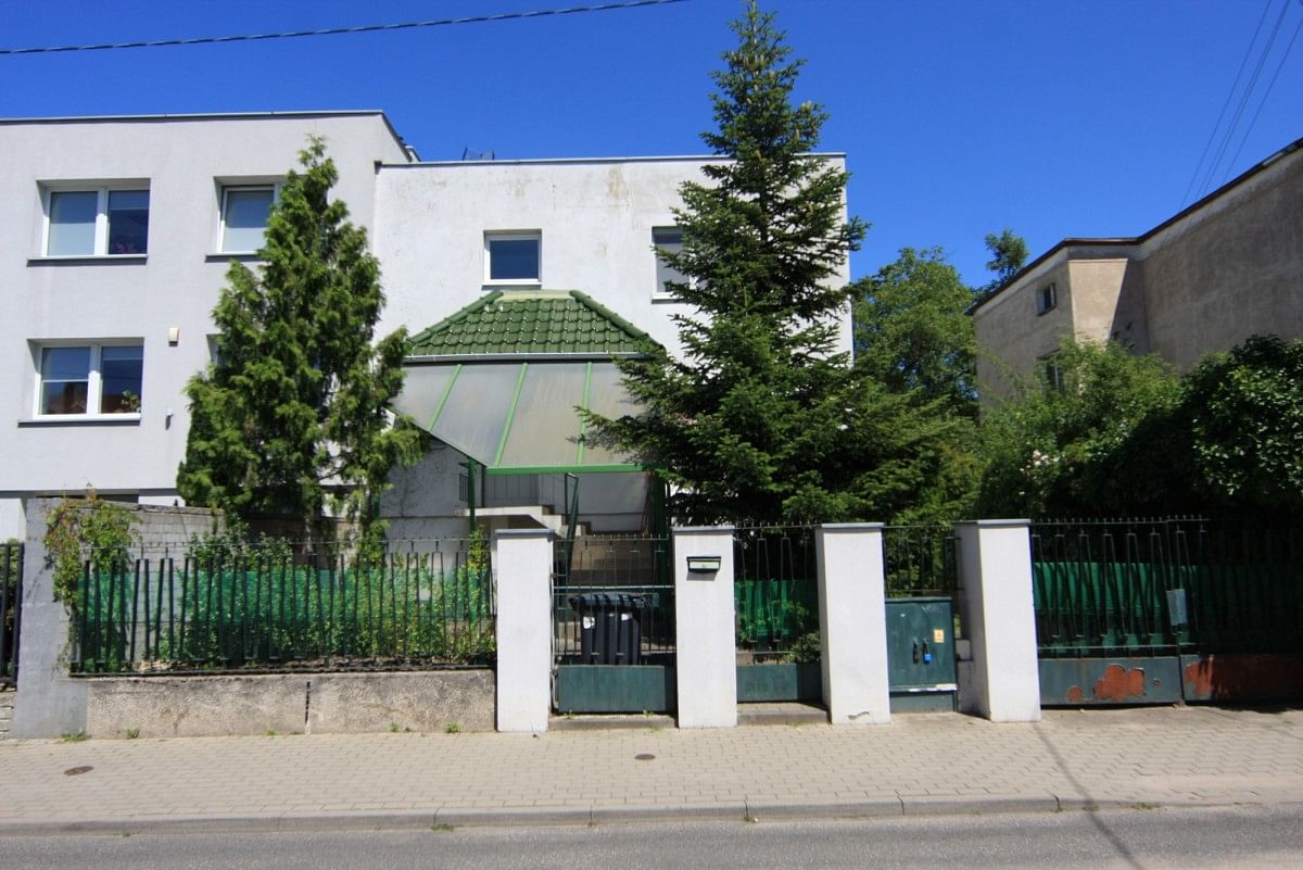 Dom 6 pokojowe na Sprzedaż