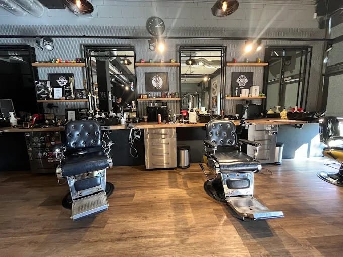 Lokal użytkowy  pokojowe na Sprzedaż