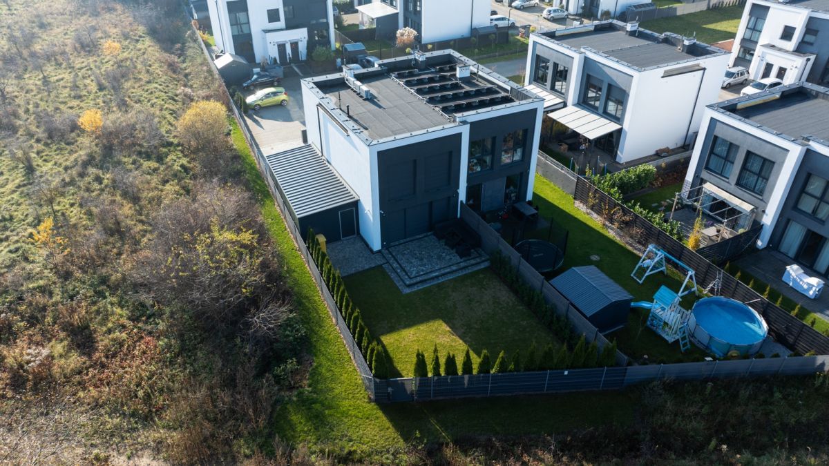 Dom 4 pokojowe na Sprzedaż