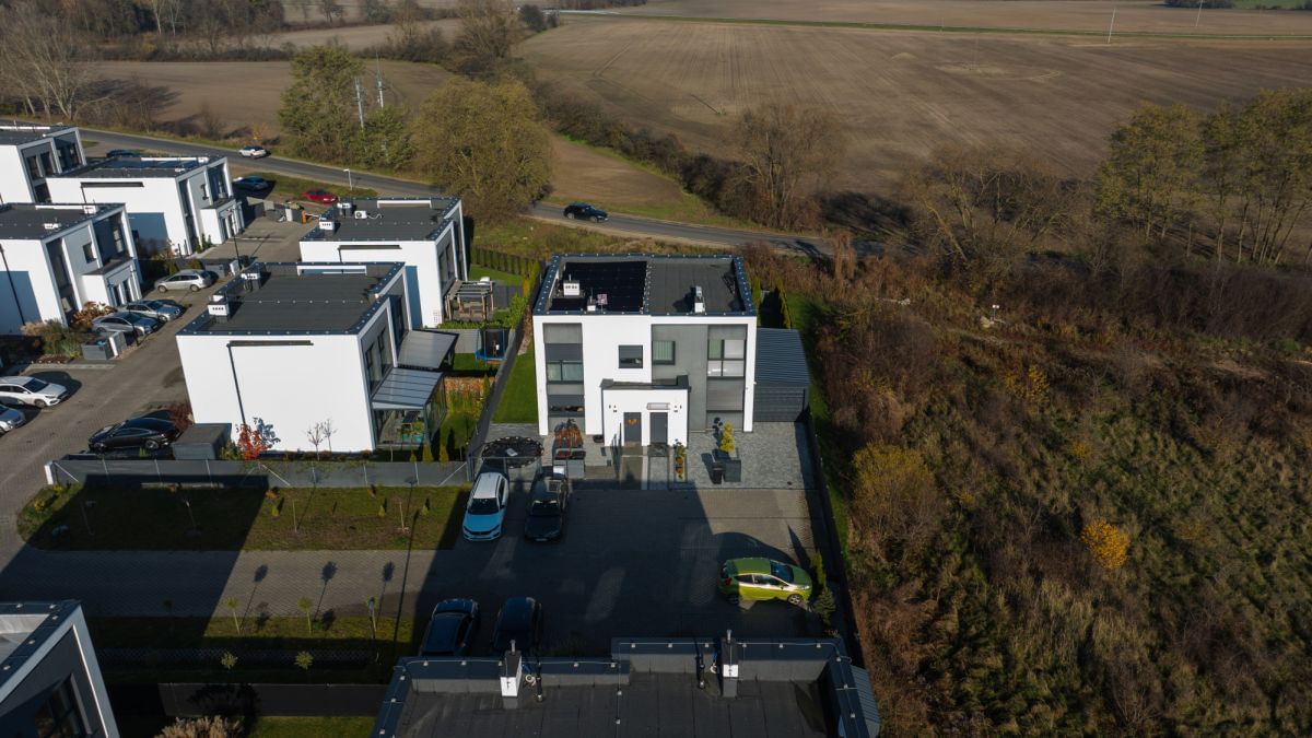 Dom 4 pokojowe na Sprzedaż