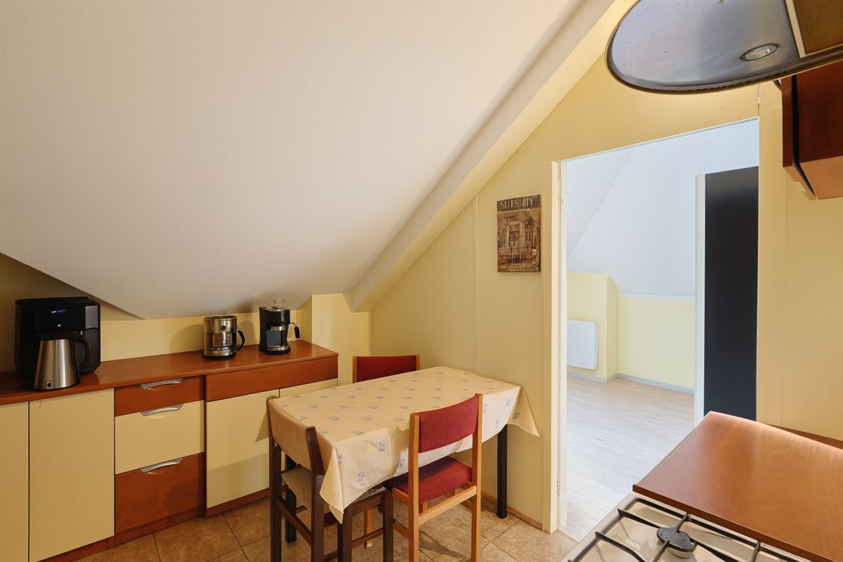 Dom 5 pokojowe na Sprzedaż