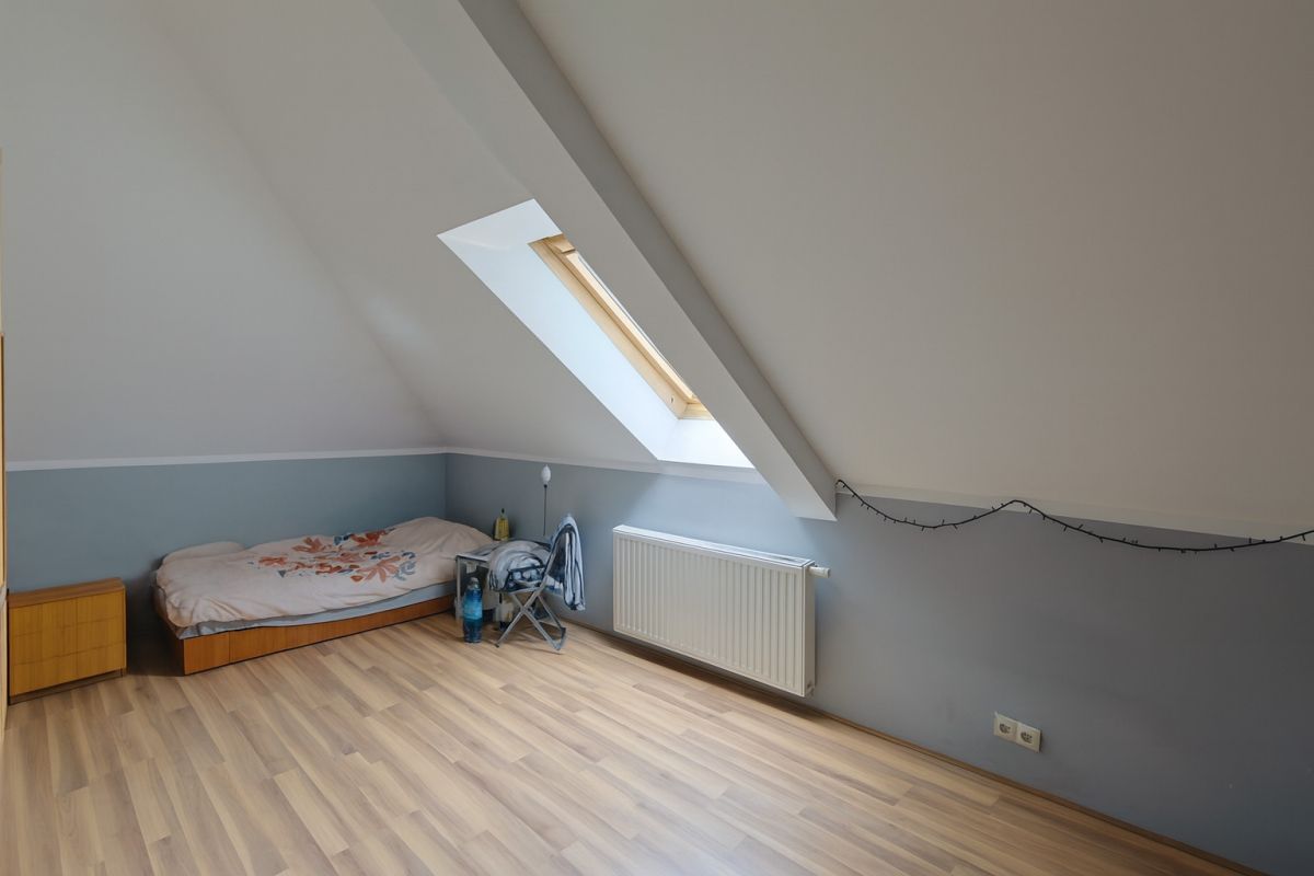 Dom 5 pokojowe na Sprzedaż