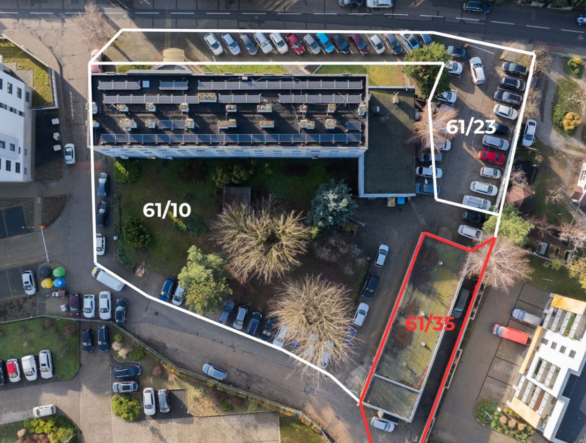 Lokal użytkowy  pokojowe na Sprzedaż