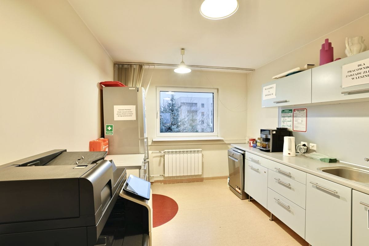 Lokal użytkowy  pokojowe na Sprzedaż