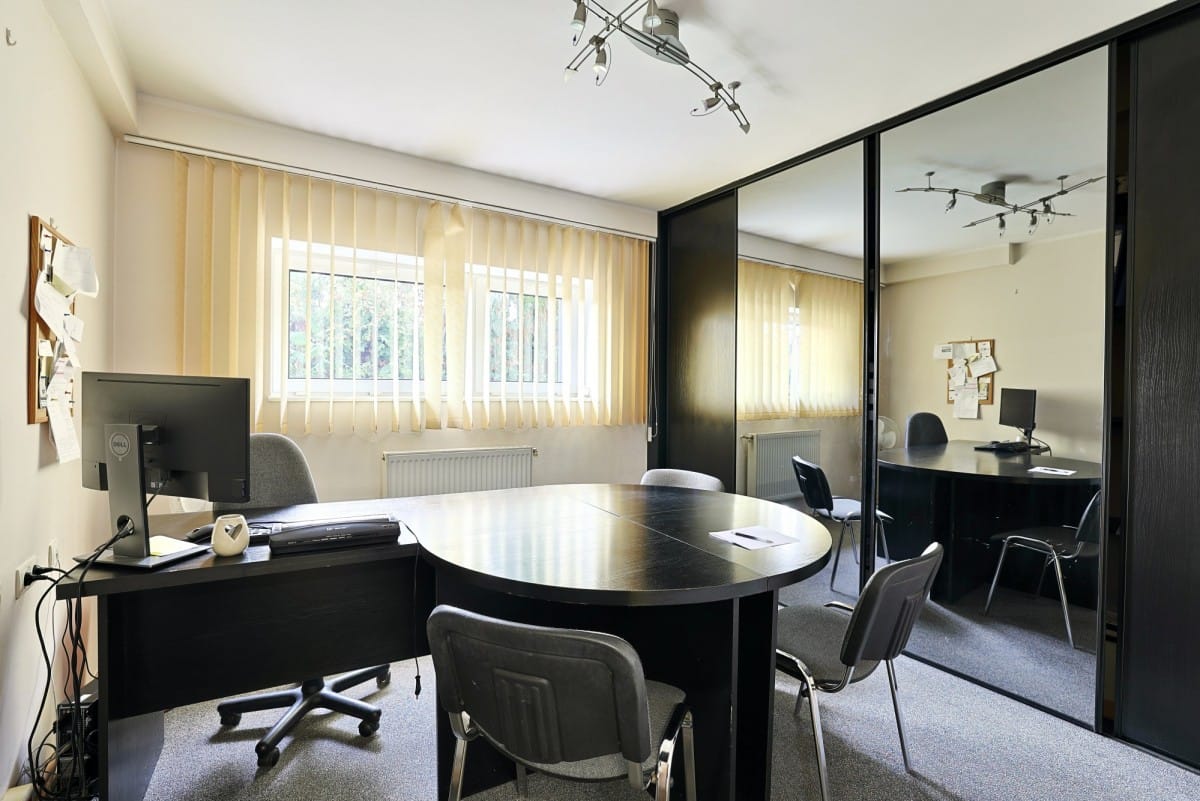 Dom 11 pokojowe na Sprzedaż