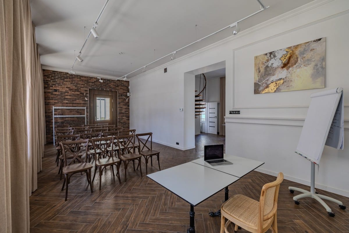 Lokal użytkowy  pokojowe na Wynajem