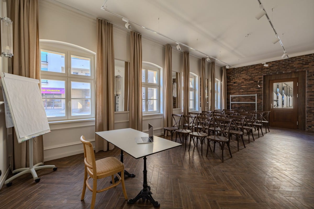 Lokal użytkowy  pokojowe na Wynajem