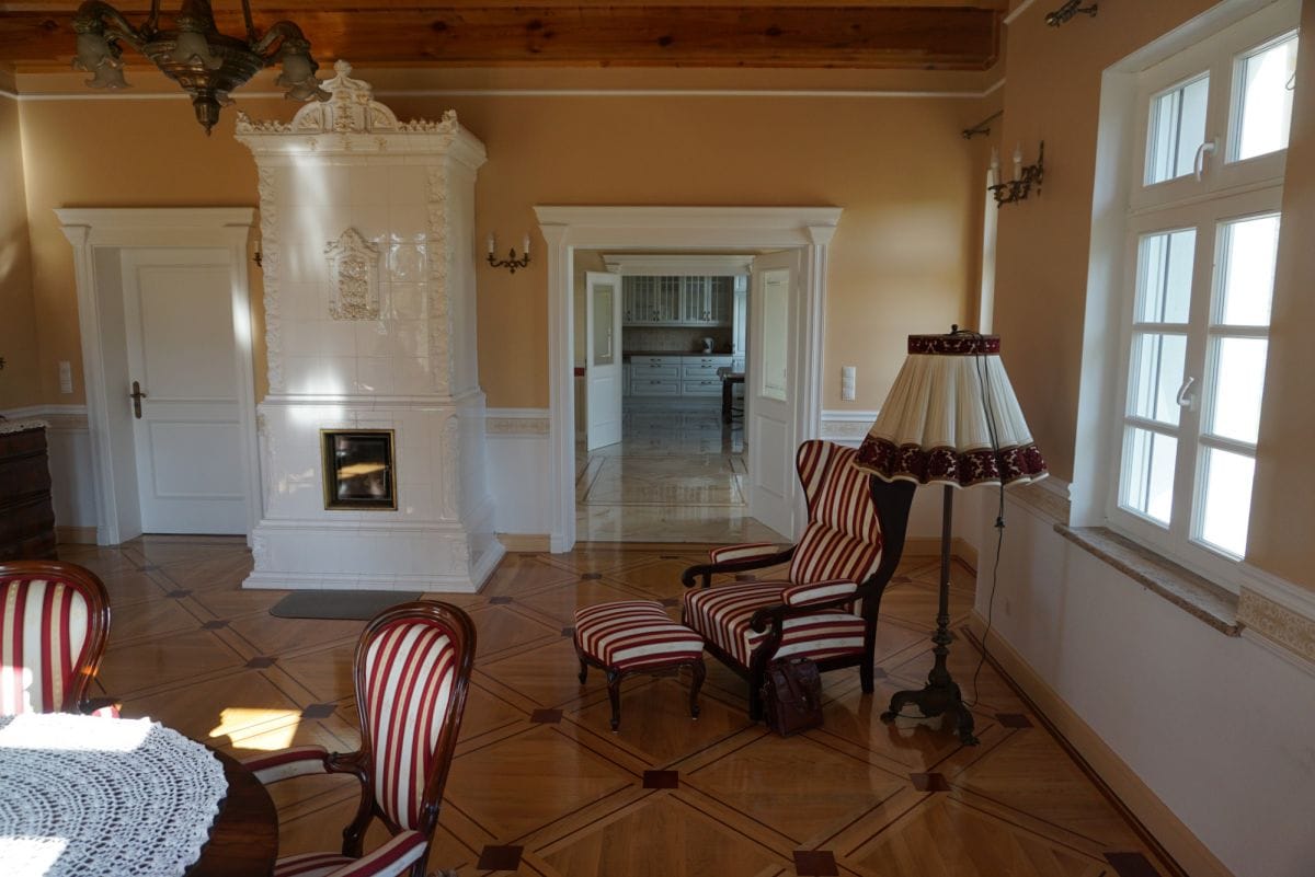 Dom 5 pokojowe na Sprzedaż