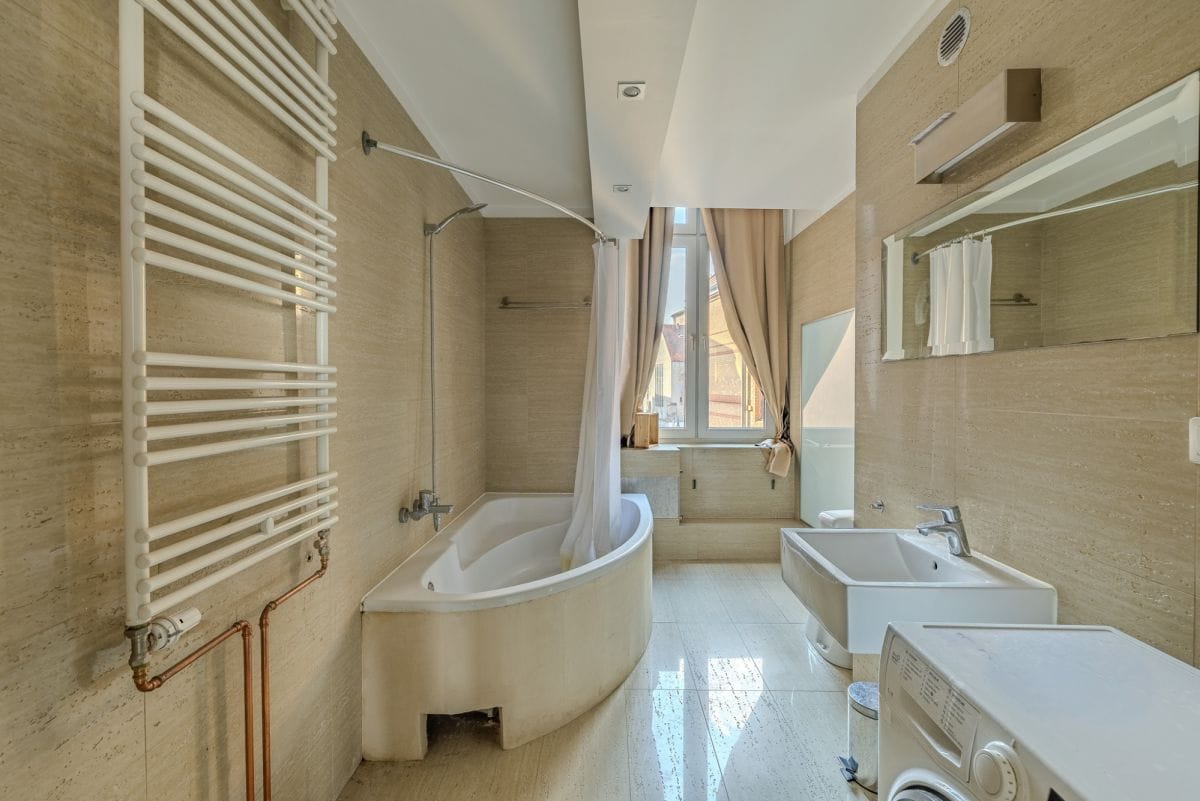 Lokal użytkowy  pokojowe na Wynajem