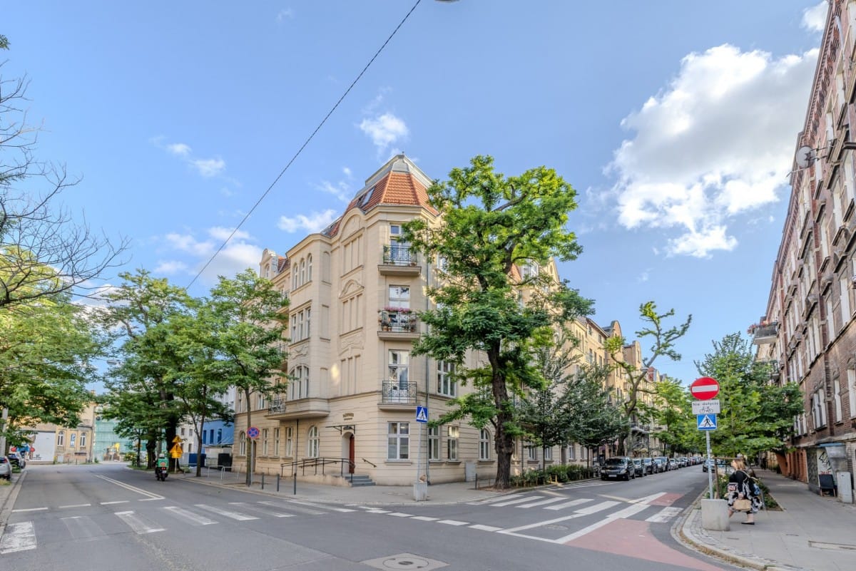 Mieszkanie 4 pokojowe na Sprzedaż