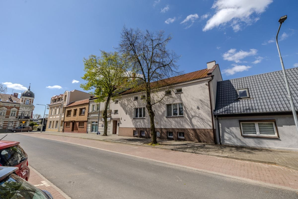 Dom 7 pokojowe na Sprzedaż