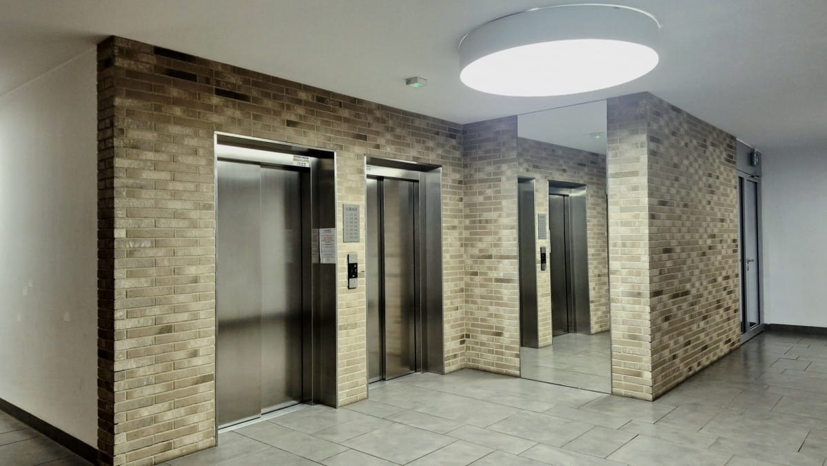 Mieszkanie 4 pokojowe na Sprzedaż