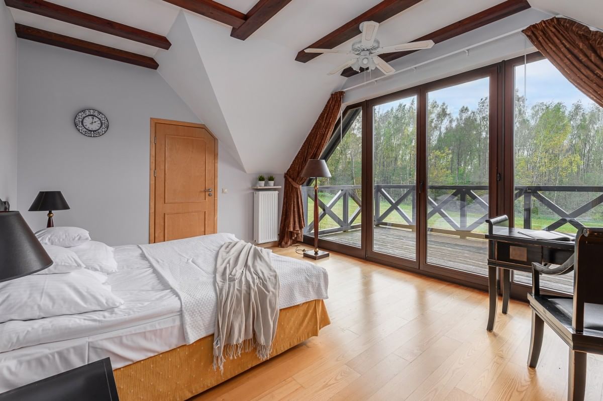 Dom 4 pokojowe na Sprzedaż