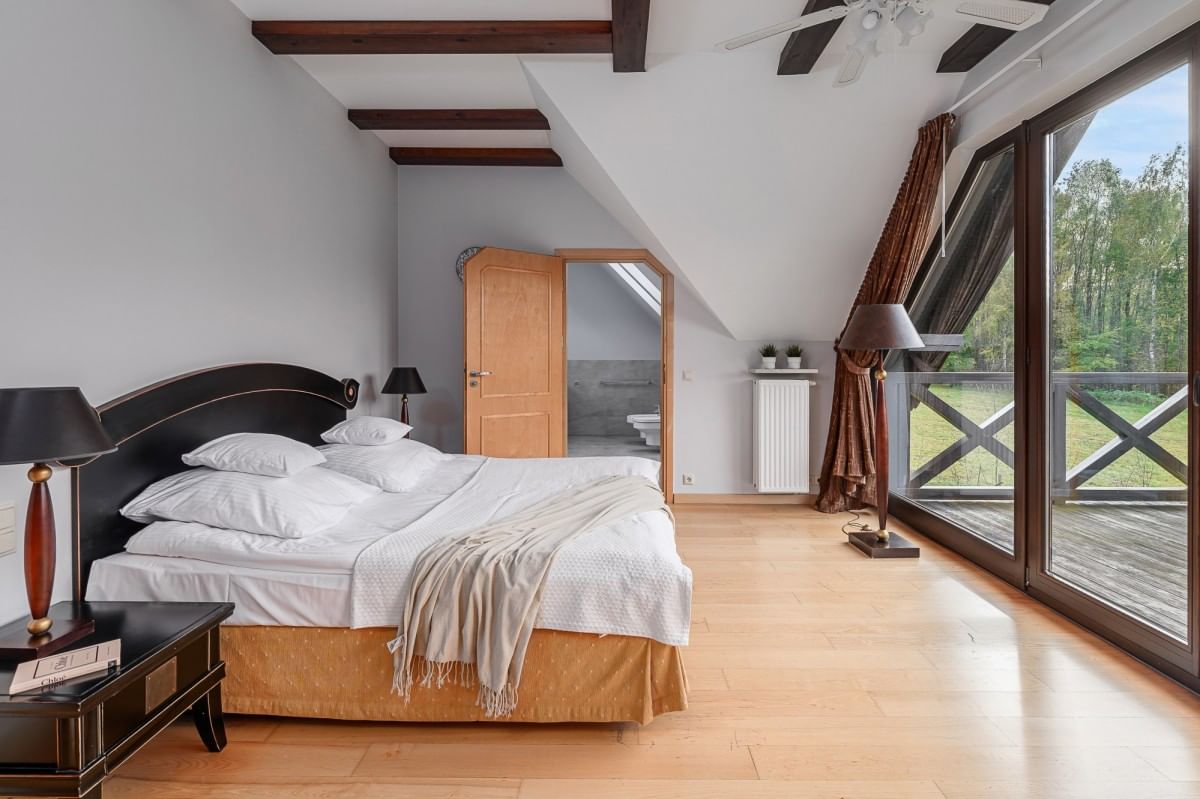 Dom 4 pokojowe na Sprzedaż