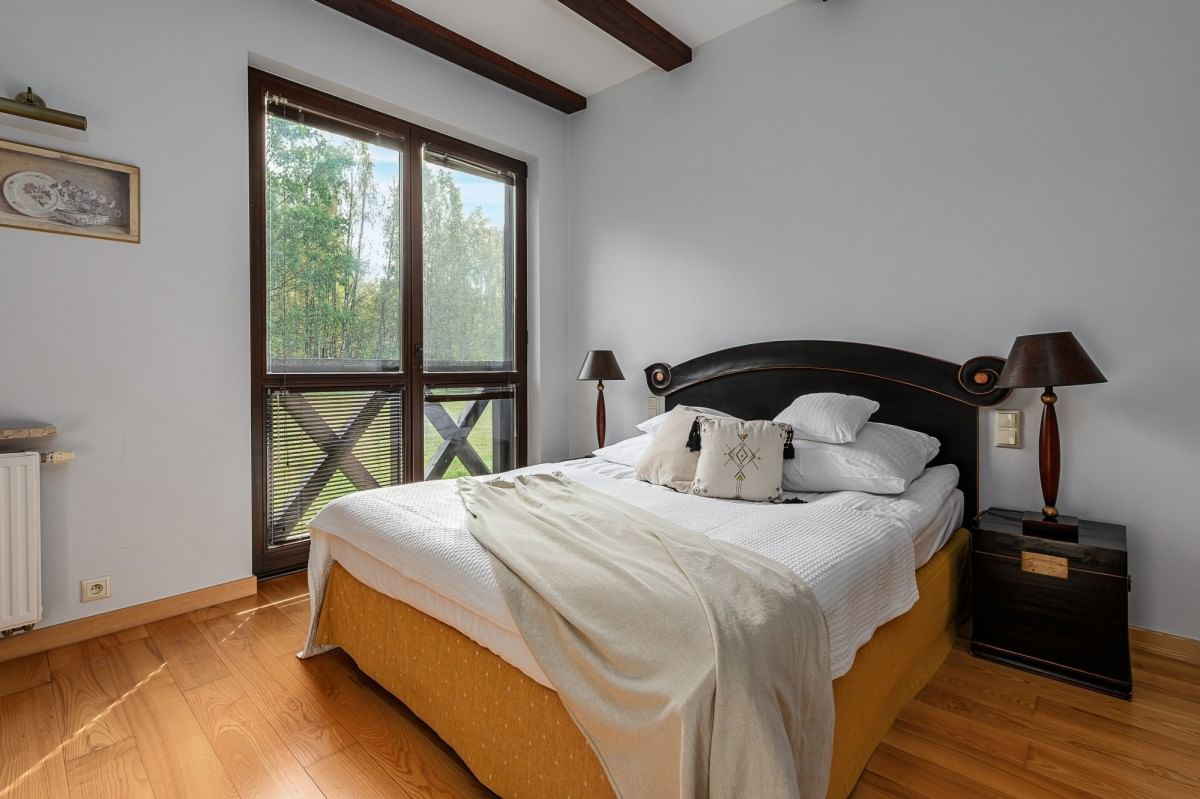 Dom 4 pokojowe na Sprzedaż