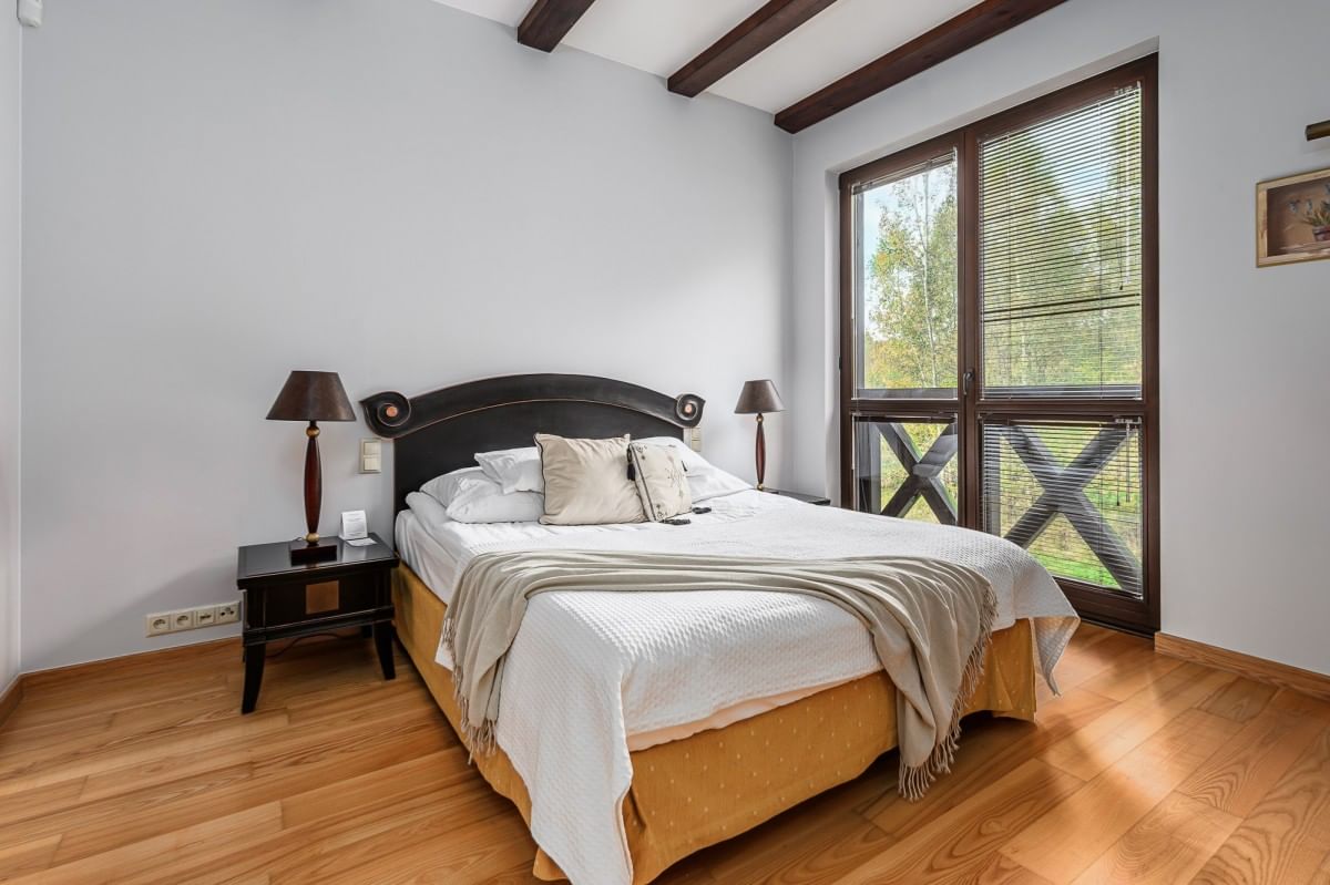 Dom 4 pokojowe na Sprzedaż