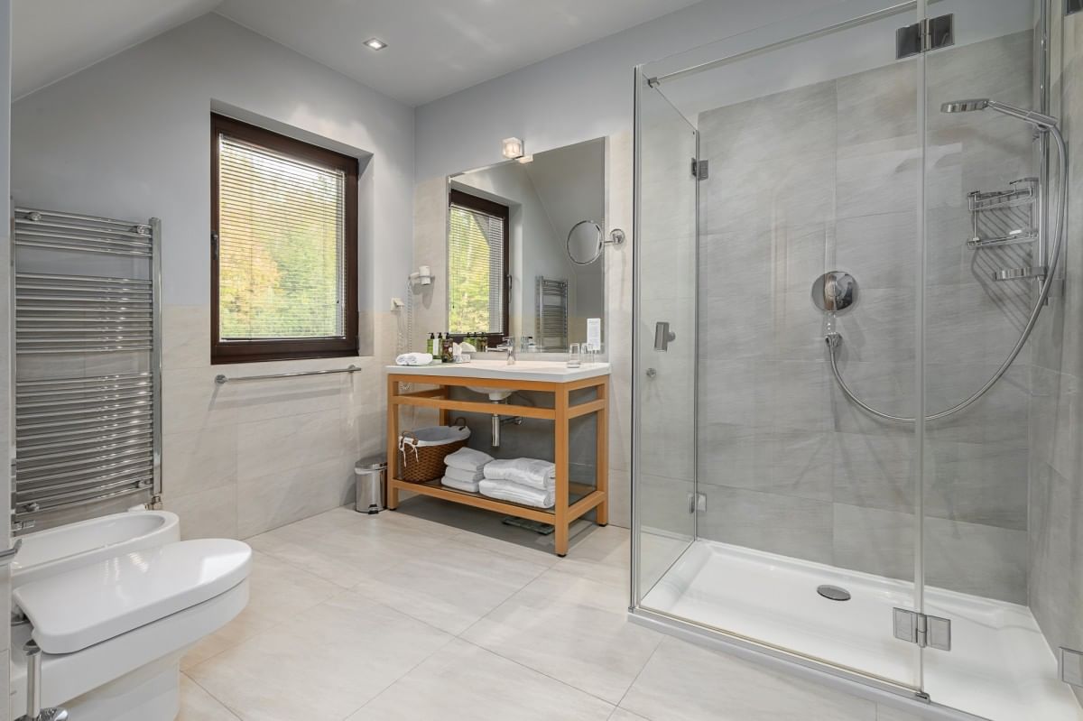 Dom 4 pokojowe na Sprzedaż