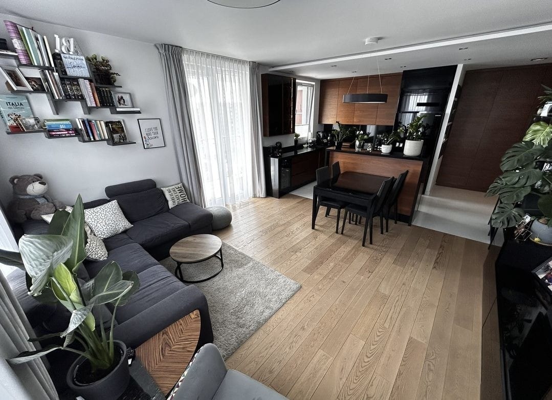 Mieszkanie 3 pokojowe na Sprzedaż