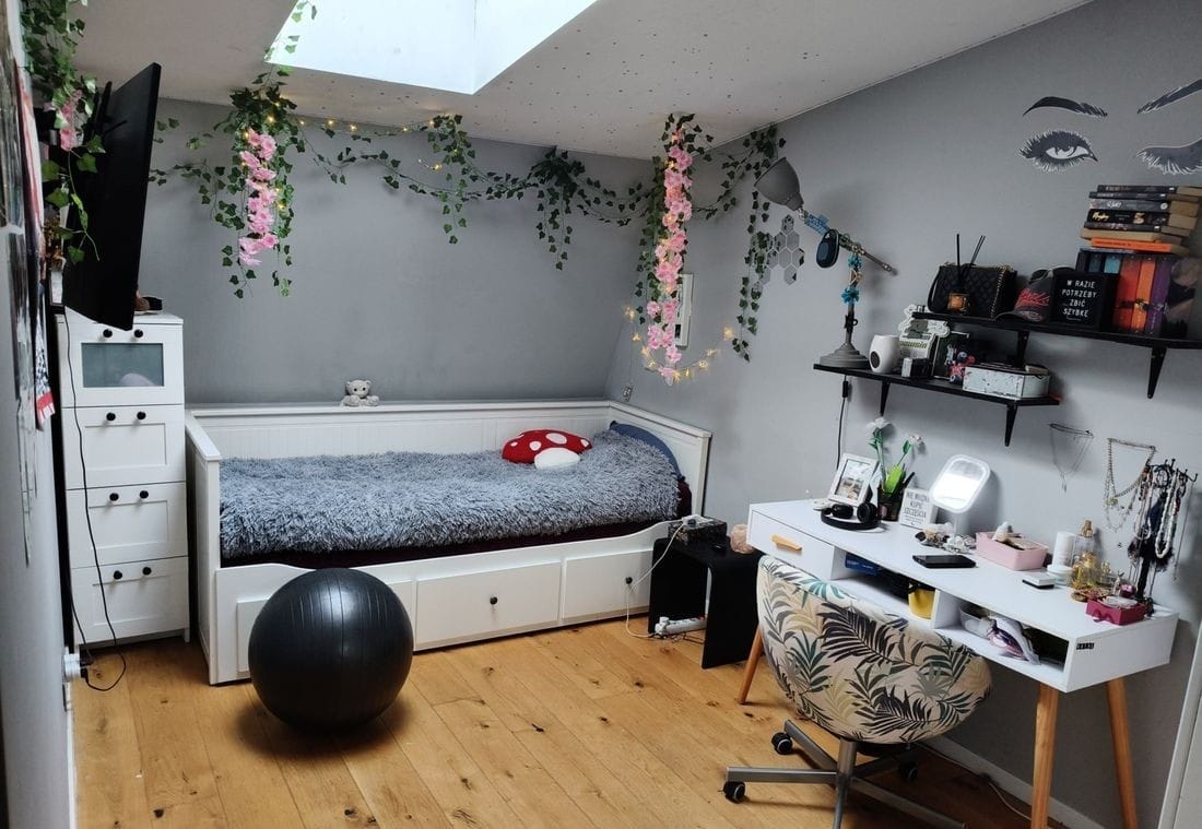 Mieszkanie 4 pokojowe na Sprzedaż