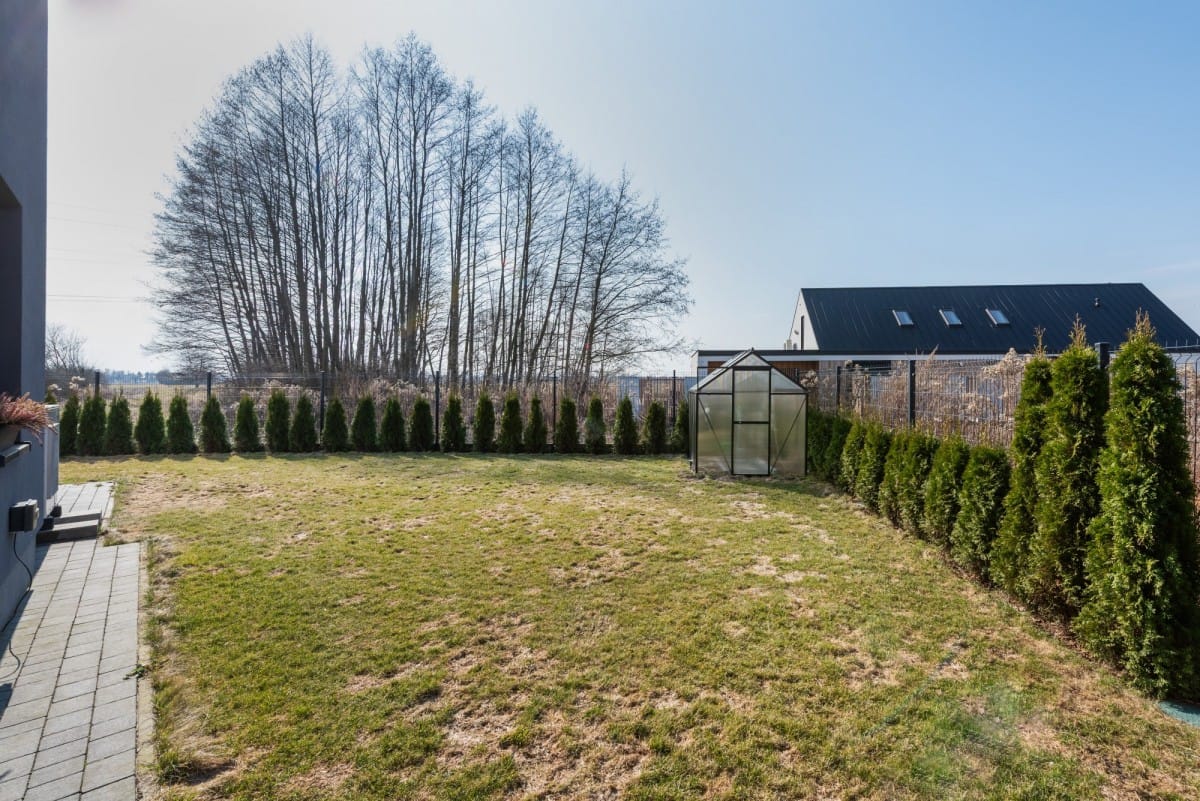 Dom 5 pokojowe na Sprzedaż