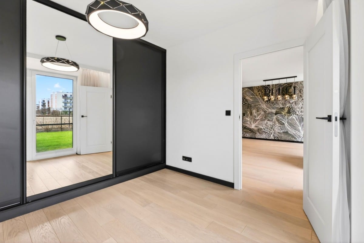 Mieszkanie 4 pokojowe na Sprzedaż