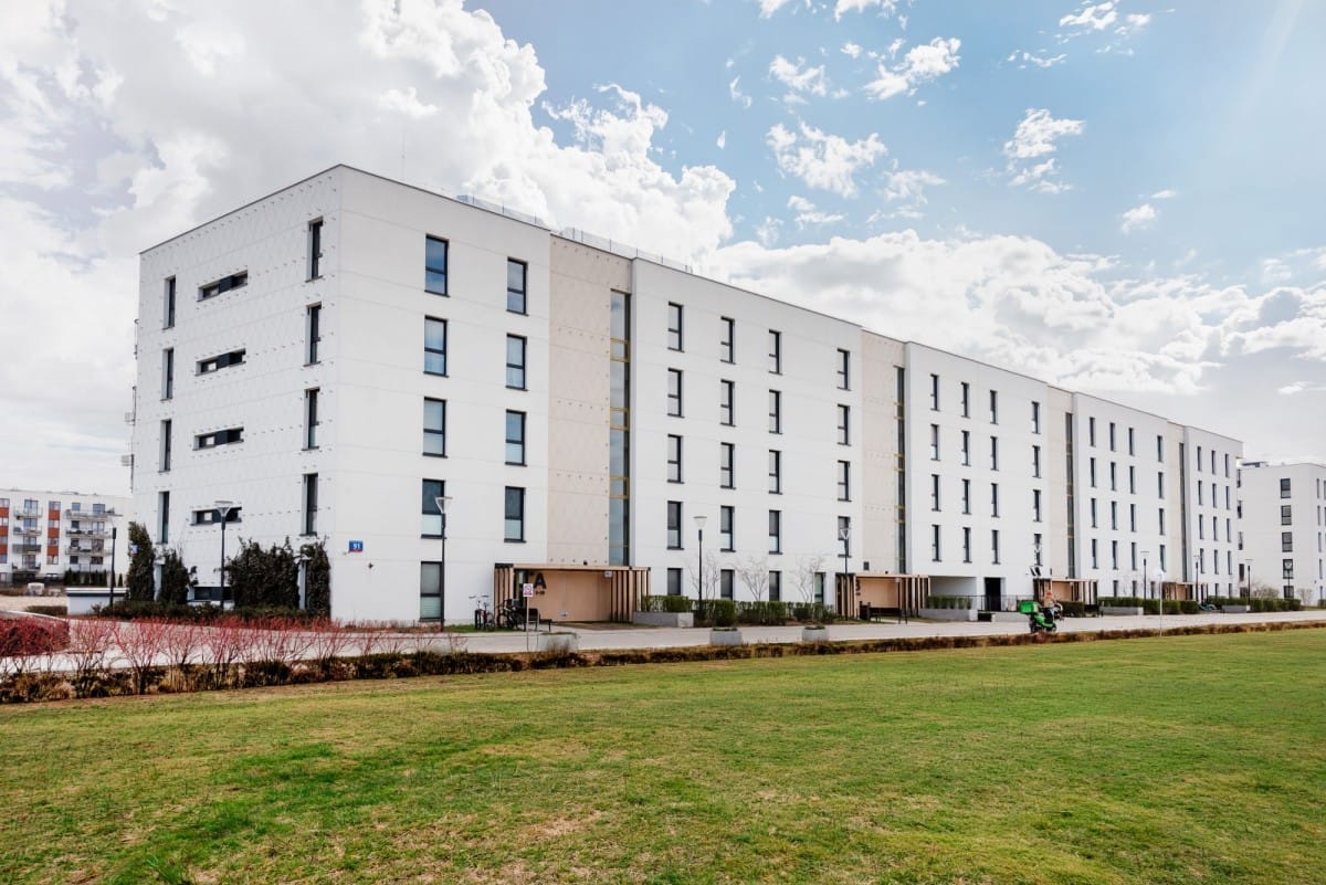 Mieszkanie 4 pokojowe na Sprzedaż