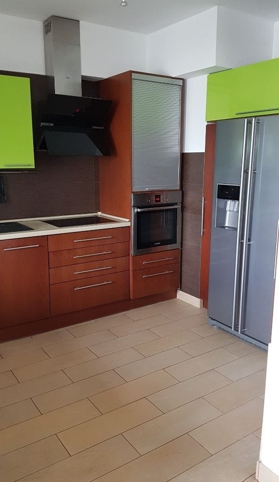Mieszkanie 4 pokojowe na Sprzedaż