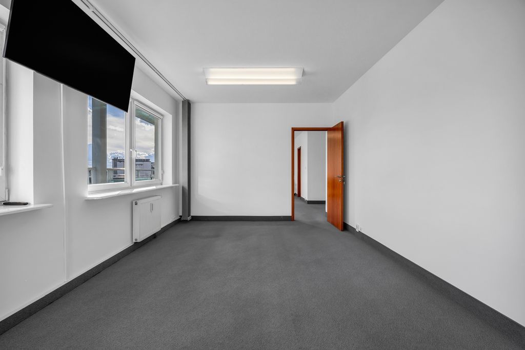 Lokal użytkowy  pokojowe na Wynajem