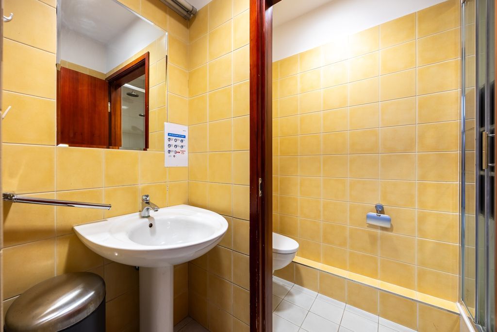 Lokal użytkowy  pokojowe na Wynajem