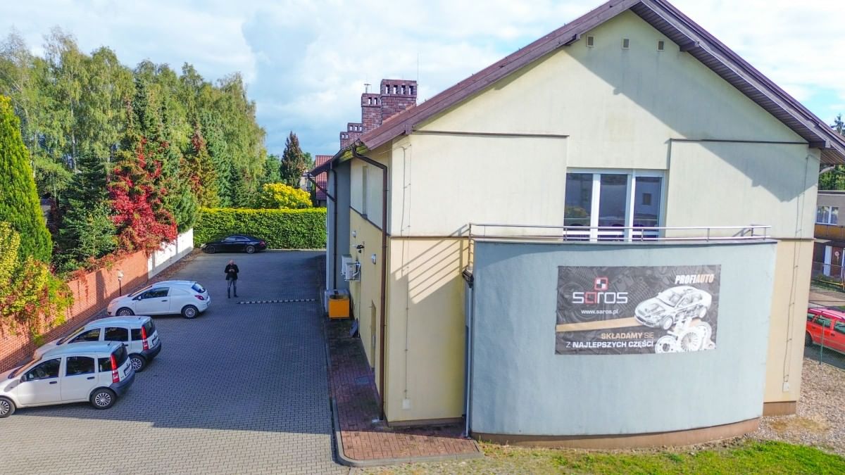 Lokal użytkowy  pokojowe na Sprzedaż