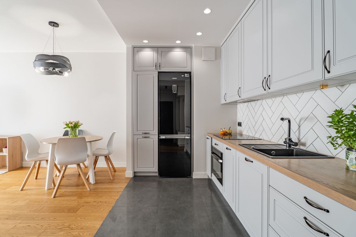 Mieszkanie 4 pokojowe na Wynajem