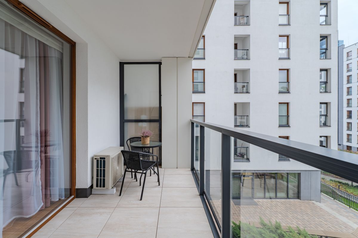 Mieszkanie 4 pokojowe na Wynajem