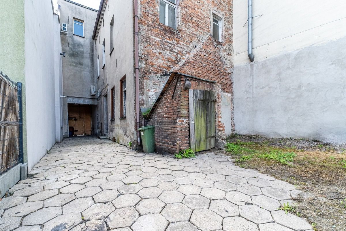 Lokal użytkowy  pokojowe na Sprzedaż