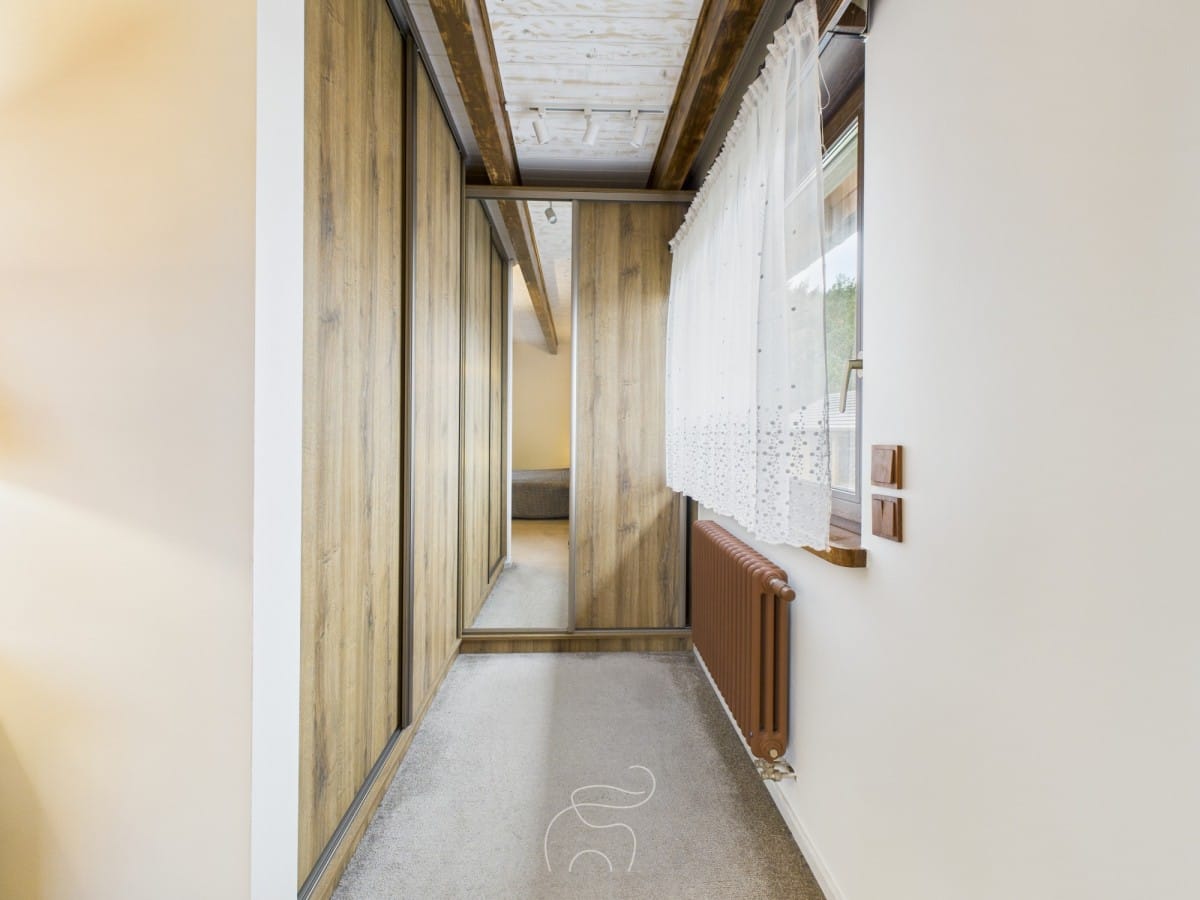 Dom 4 pokojowe na Sprzedaż