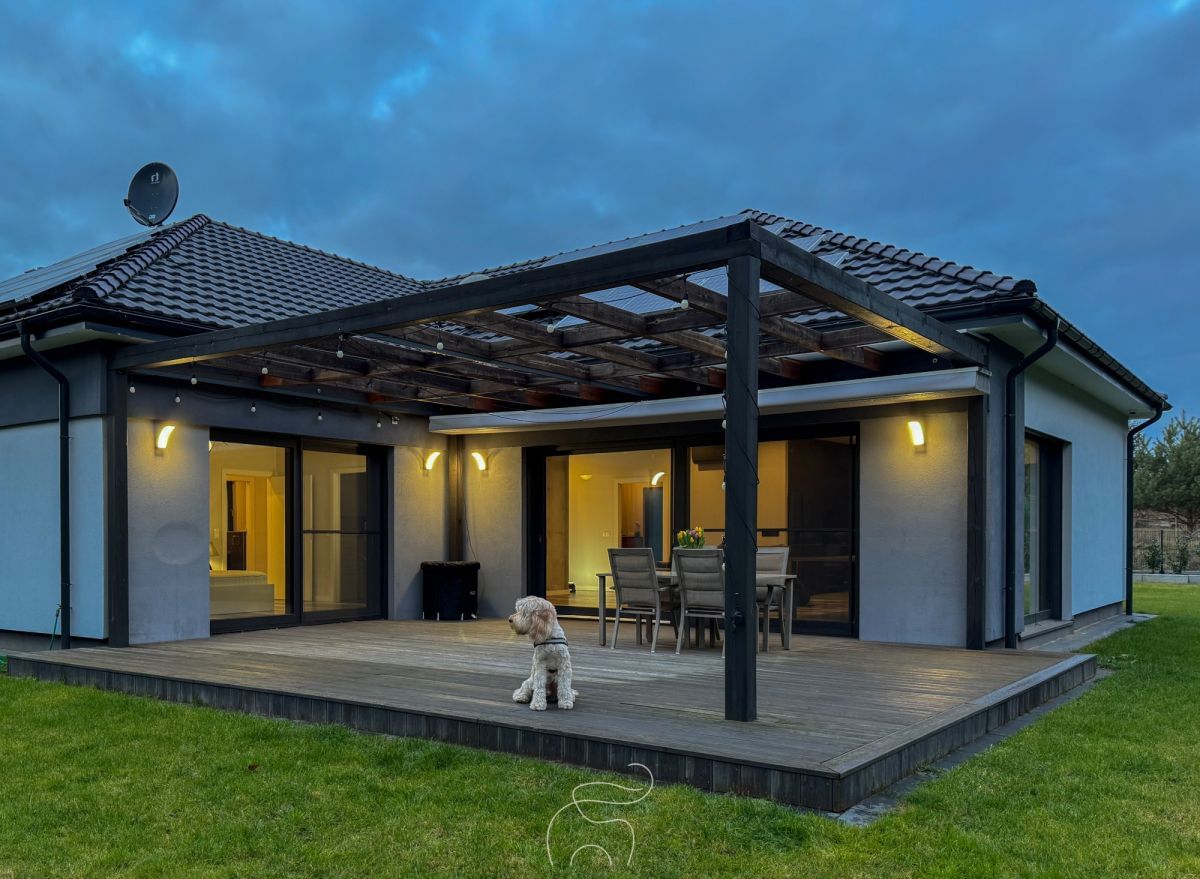 Dom 4 pokojowe na Sprzedaż