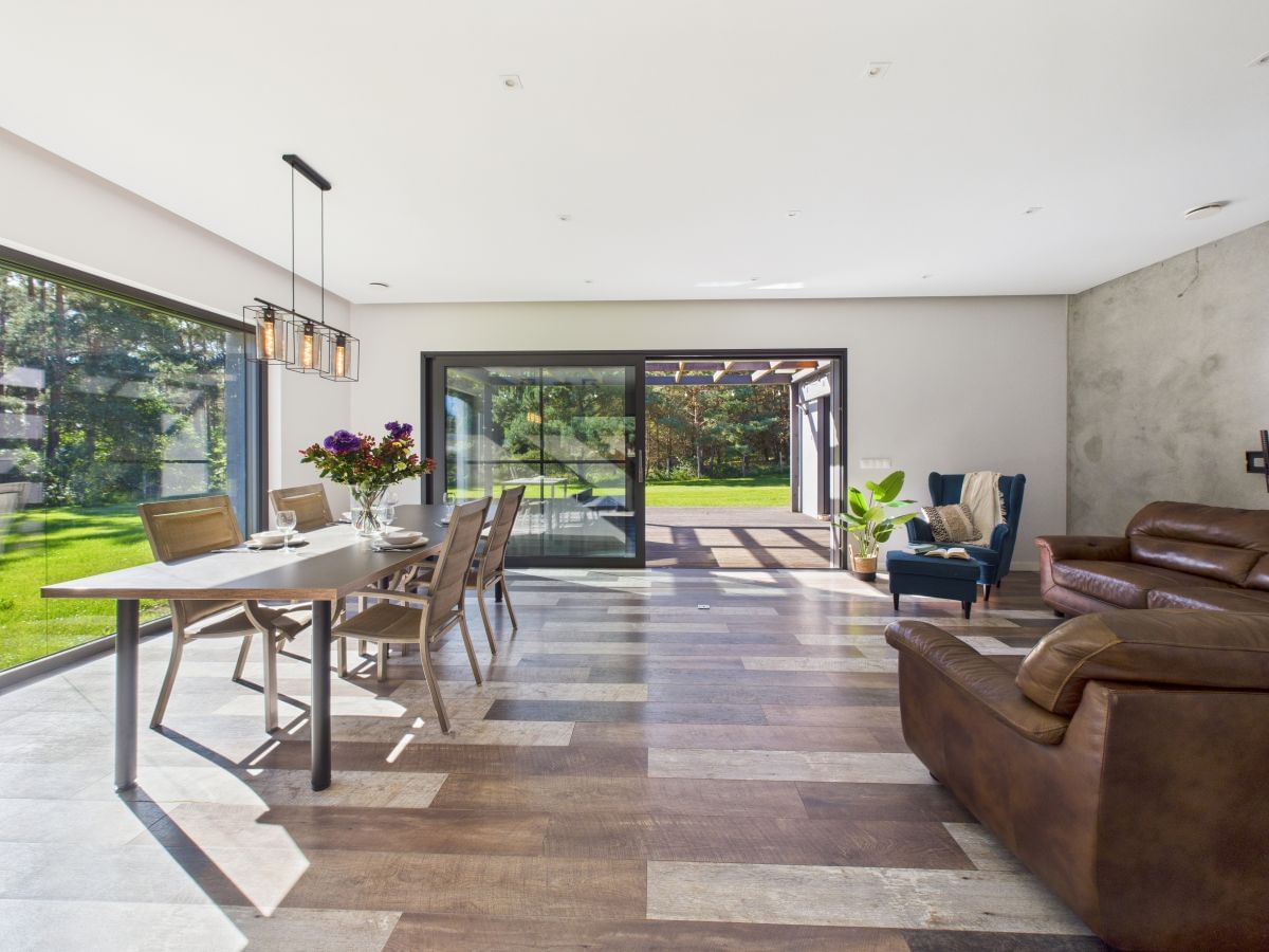 Dom 4 pokojowe na Sprzedaż