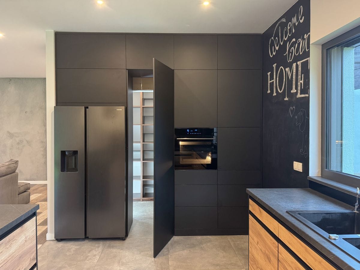 Dom 4 pokojowe na Sprzedaż