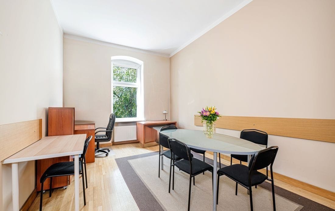 Mieszkanie 4 pokojowe na Sprzedaż