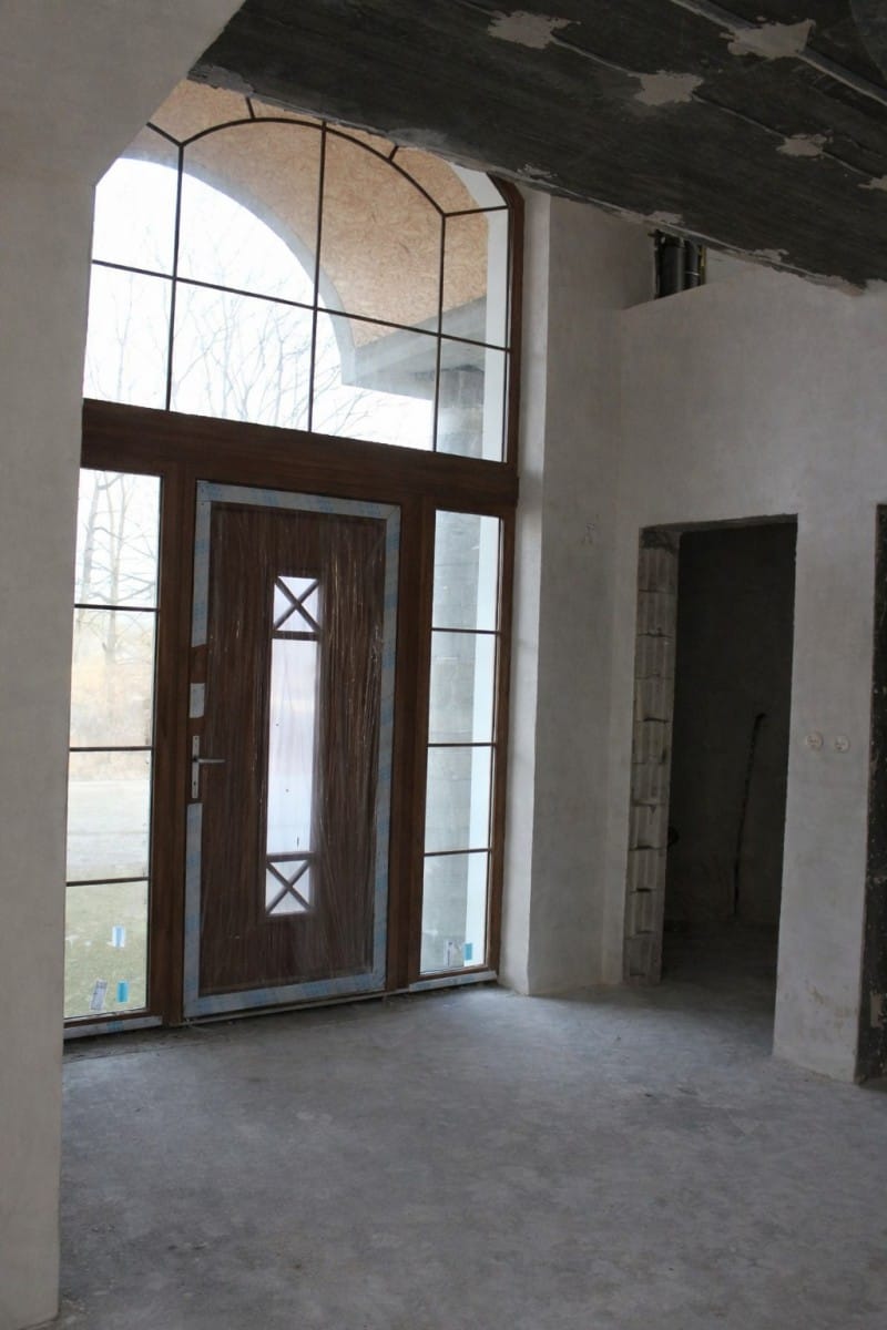 Dom 10 pokojowe na Sprzedaż