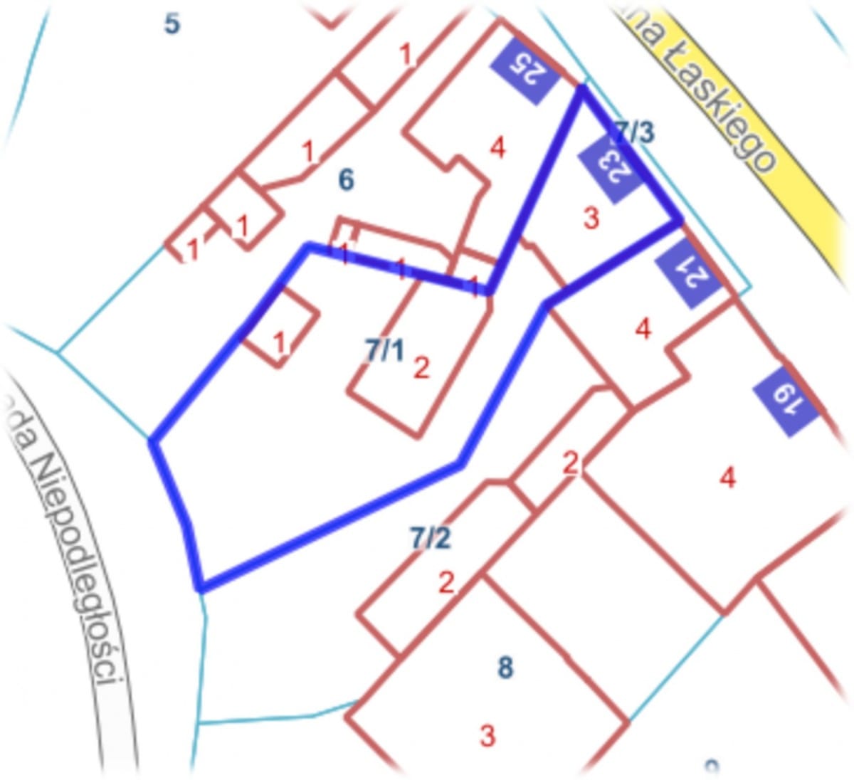 Dom 12 pokojowe na Sprzedaż